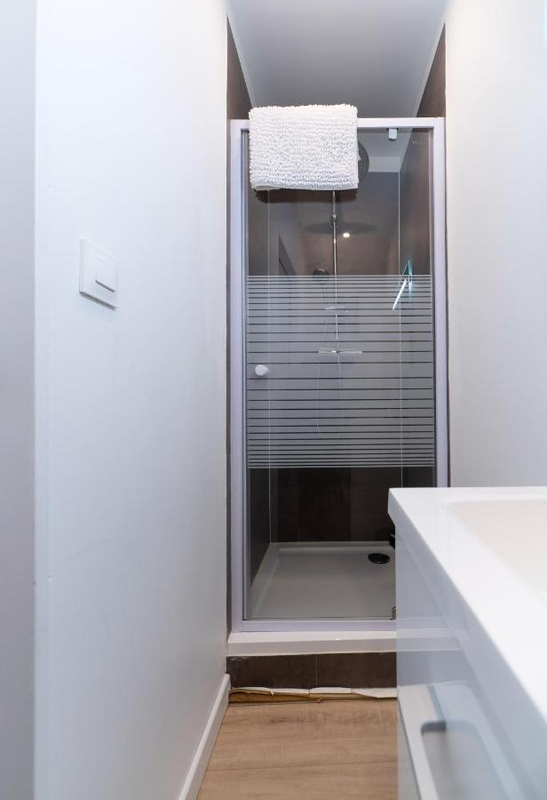 Le 482 - Grand Appartement Design & Confort - 4 Chambres Виши Экстерьер фото