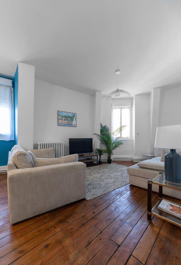 Le 482 - Grand Appartement Design & Confort - 4 Chambres Виши Экстерьер фото